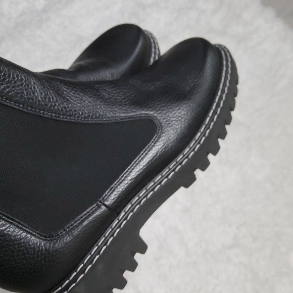 Leather Chelsea Boots - Picture 10 of 10